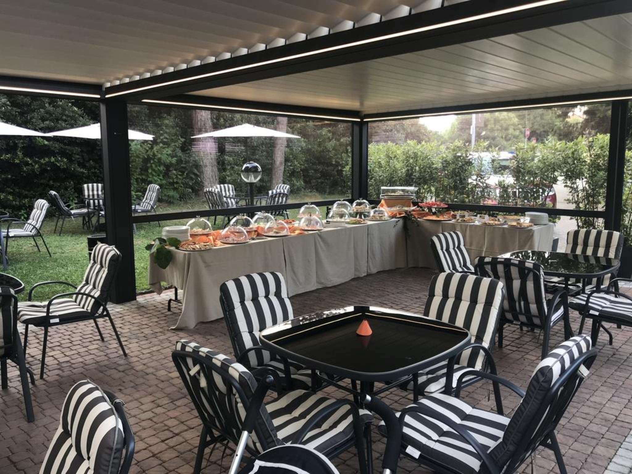 Bis Hotel 바레세 외부 사진