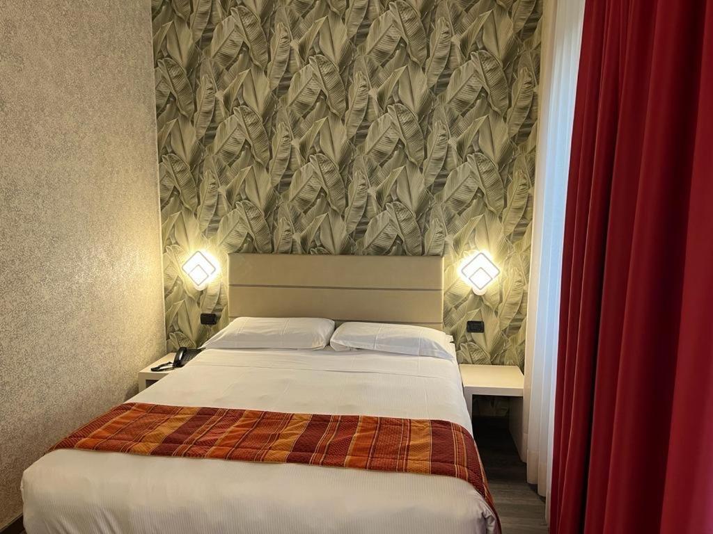 Bis Hotel 바레세 외부 사진