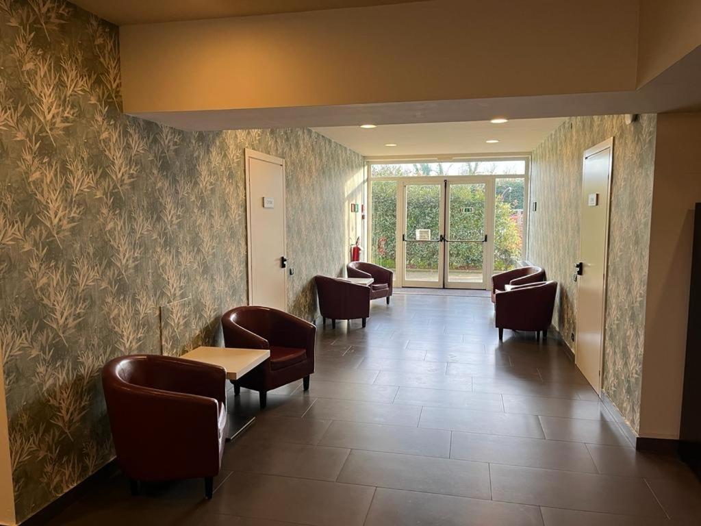 Bis Hotel 바레세 외부 사진