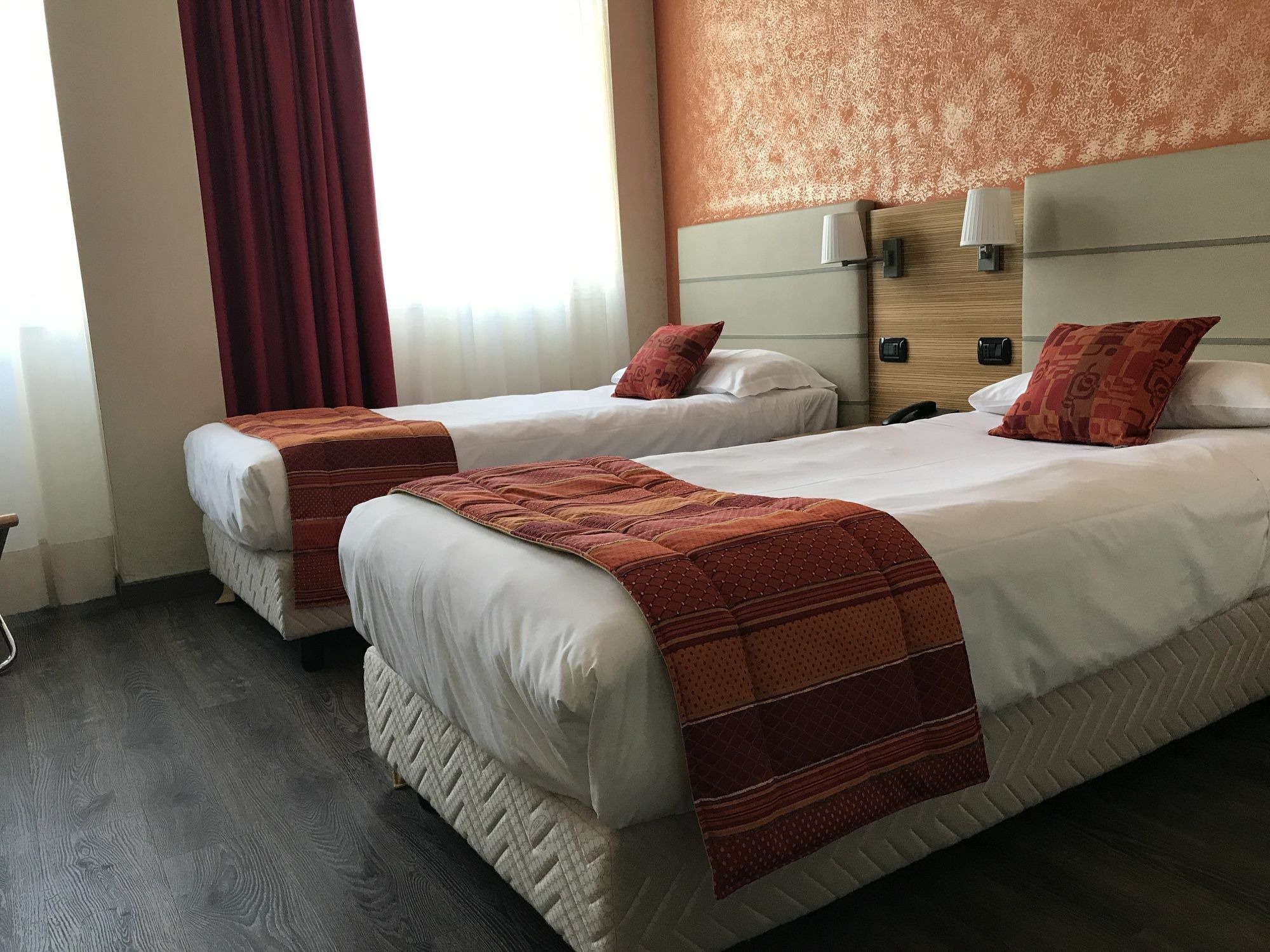 Bis Hotel 바레세 외부 사진